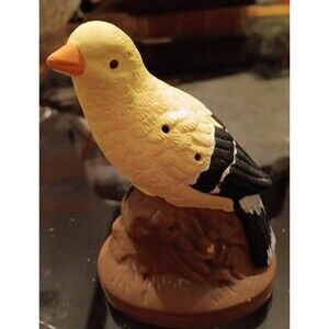 Vintage Coty Sweet Earth Potpourri Yellow Black Finch  Fragrance Statue